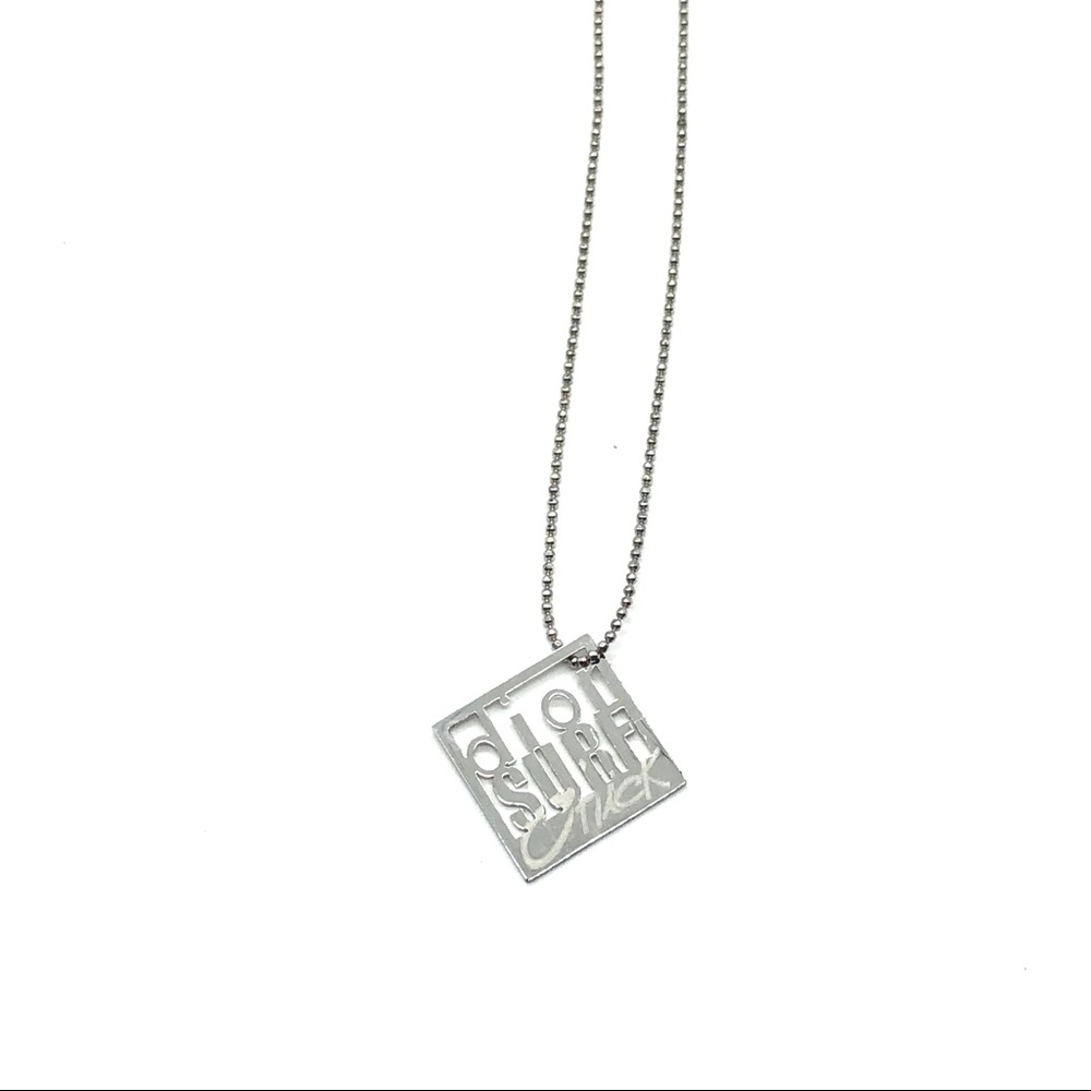 Dior Surf necklace